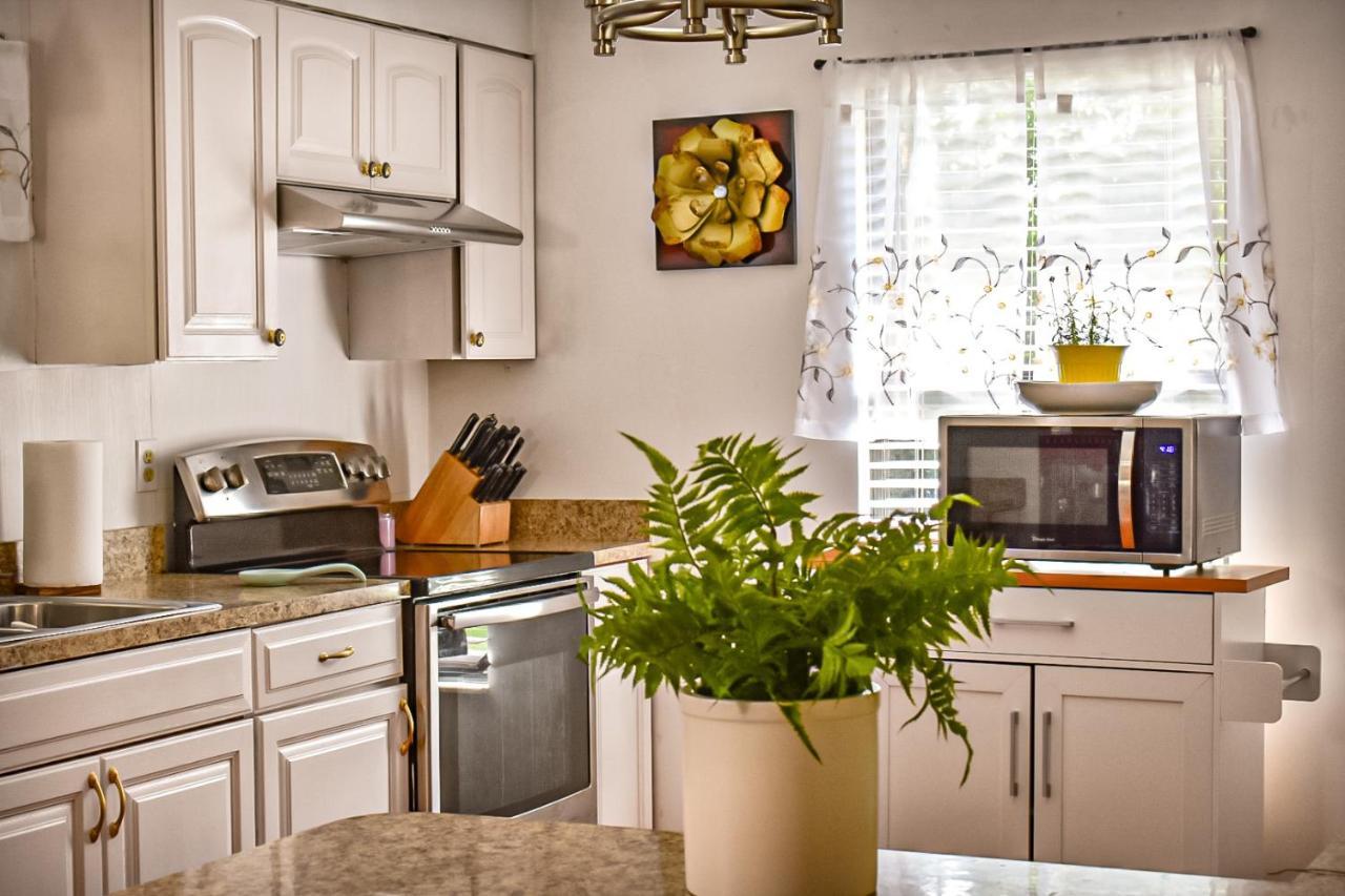 Welcome To The Cottage: A Home Away From Home Port St. Lucie Ngoại thất bức ảnh